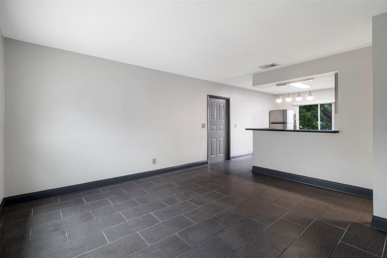 7917 Lakeshore Drive, Tampa, FL 33604 Photo