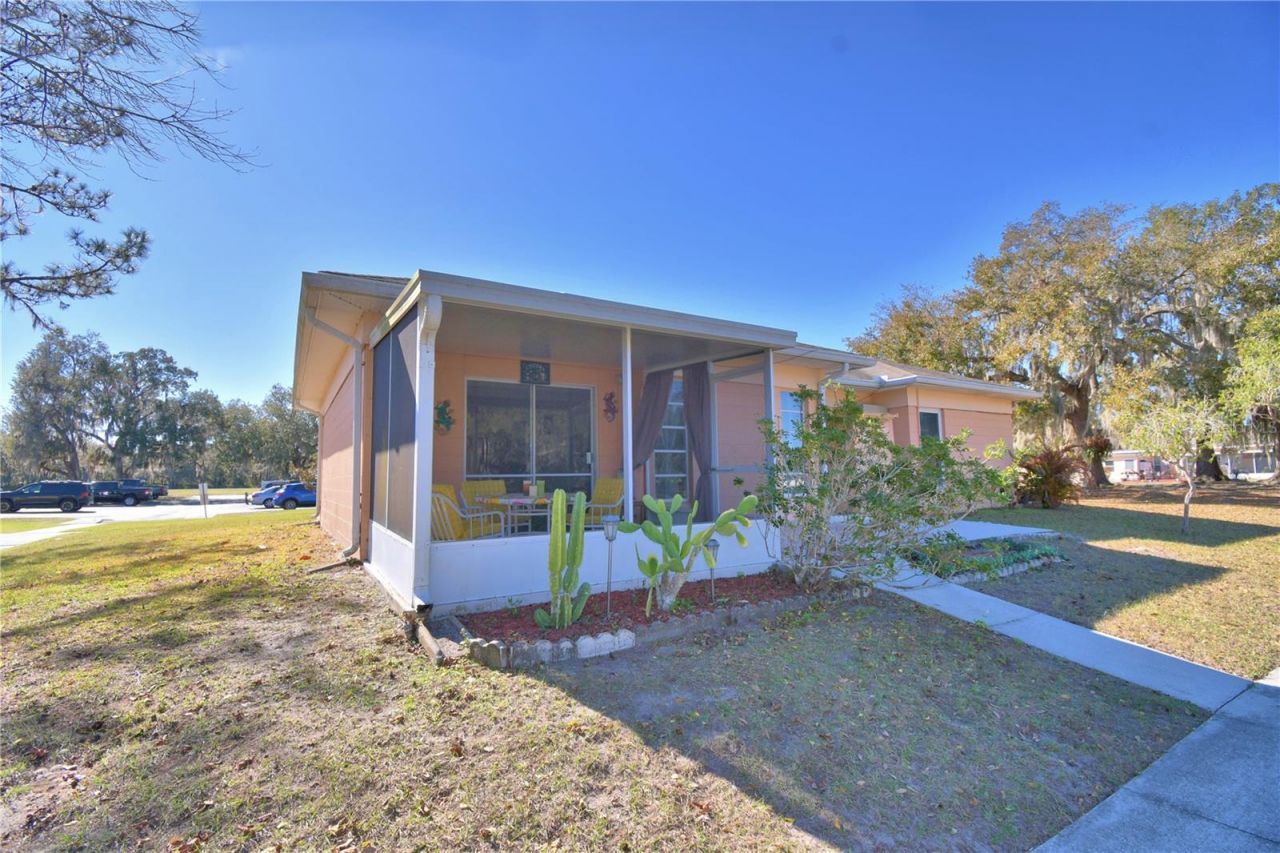 2319 Club Circle , Lake Wales, FL 33854 Photo