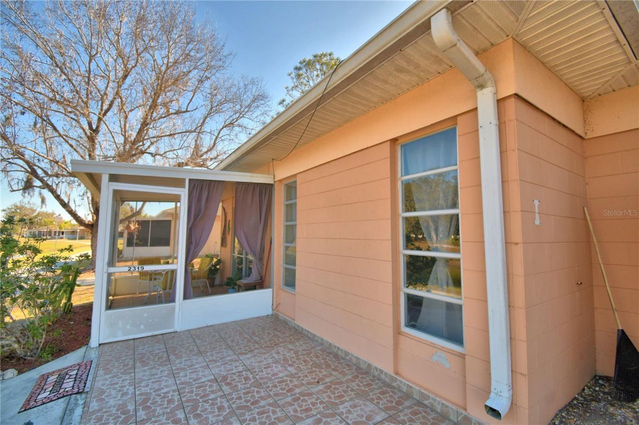 2319 Club Circle , Lake Wales, FL 33854 Photo