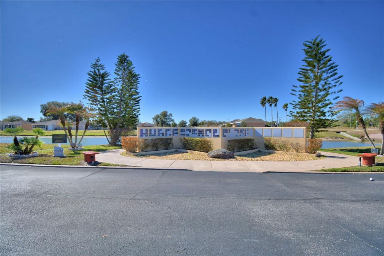 2319 Club Circle , Lake Wales, FL 33854 Photo