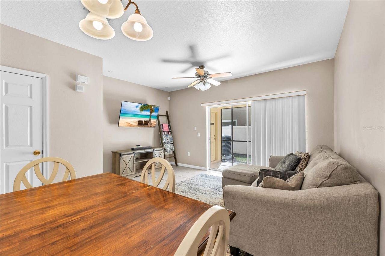 8509 Trail Wind Drive, Tampa, FL 33647 Photo