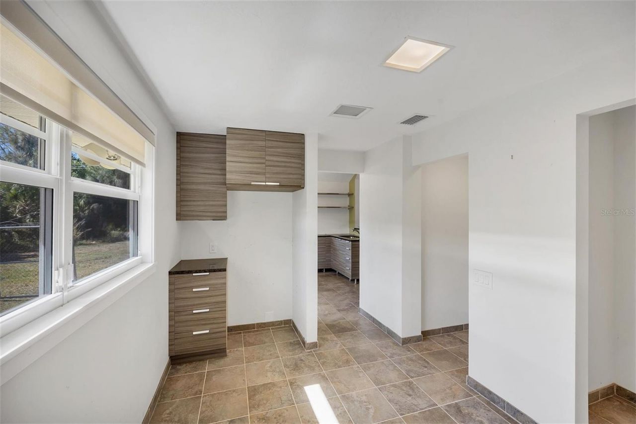 1716 10th Way , Sarasota, FL 34236 Photo