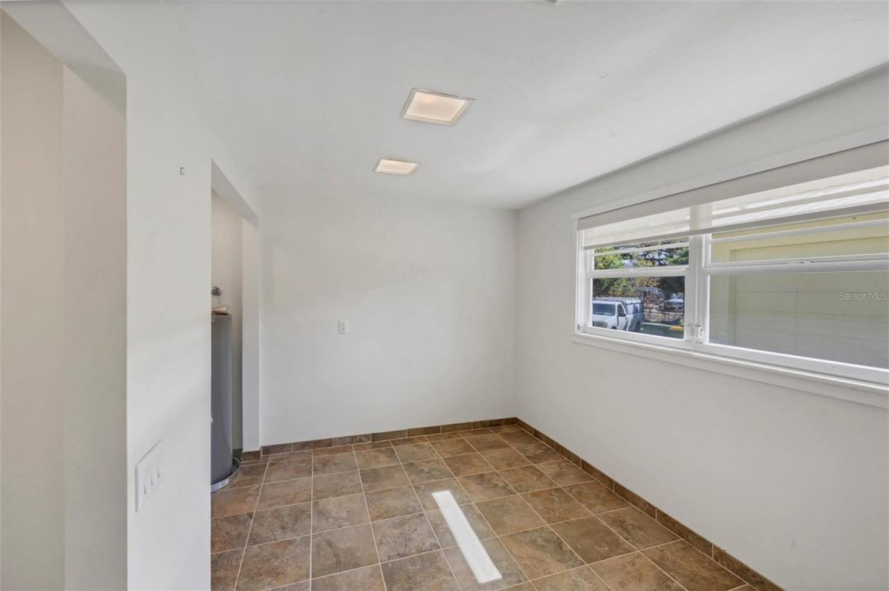 1716 10th Way , Sarasota, FL 34236 Photo