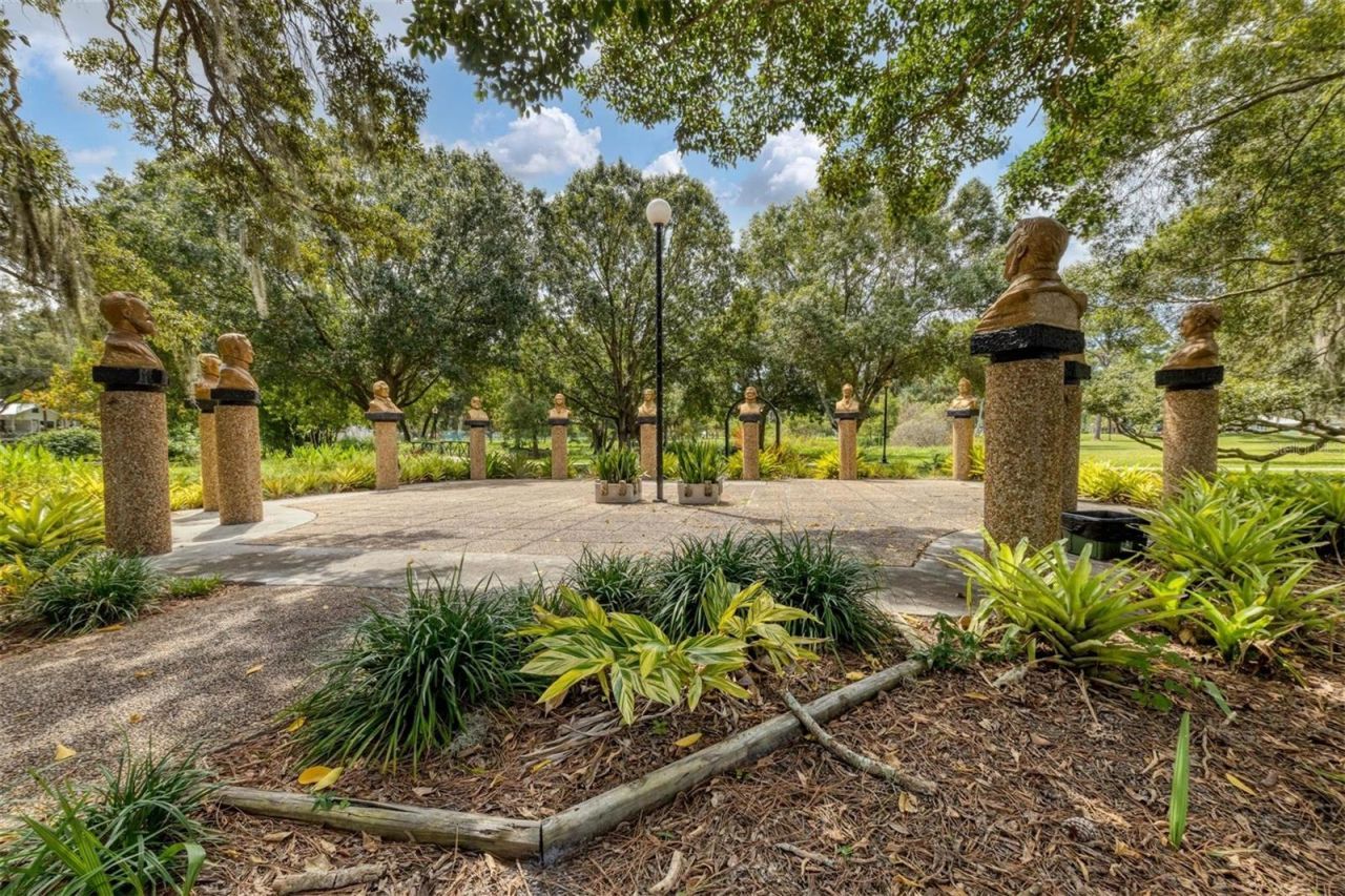 1716 10th Way , Sarasota, FL 34236 Photo