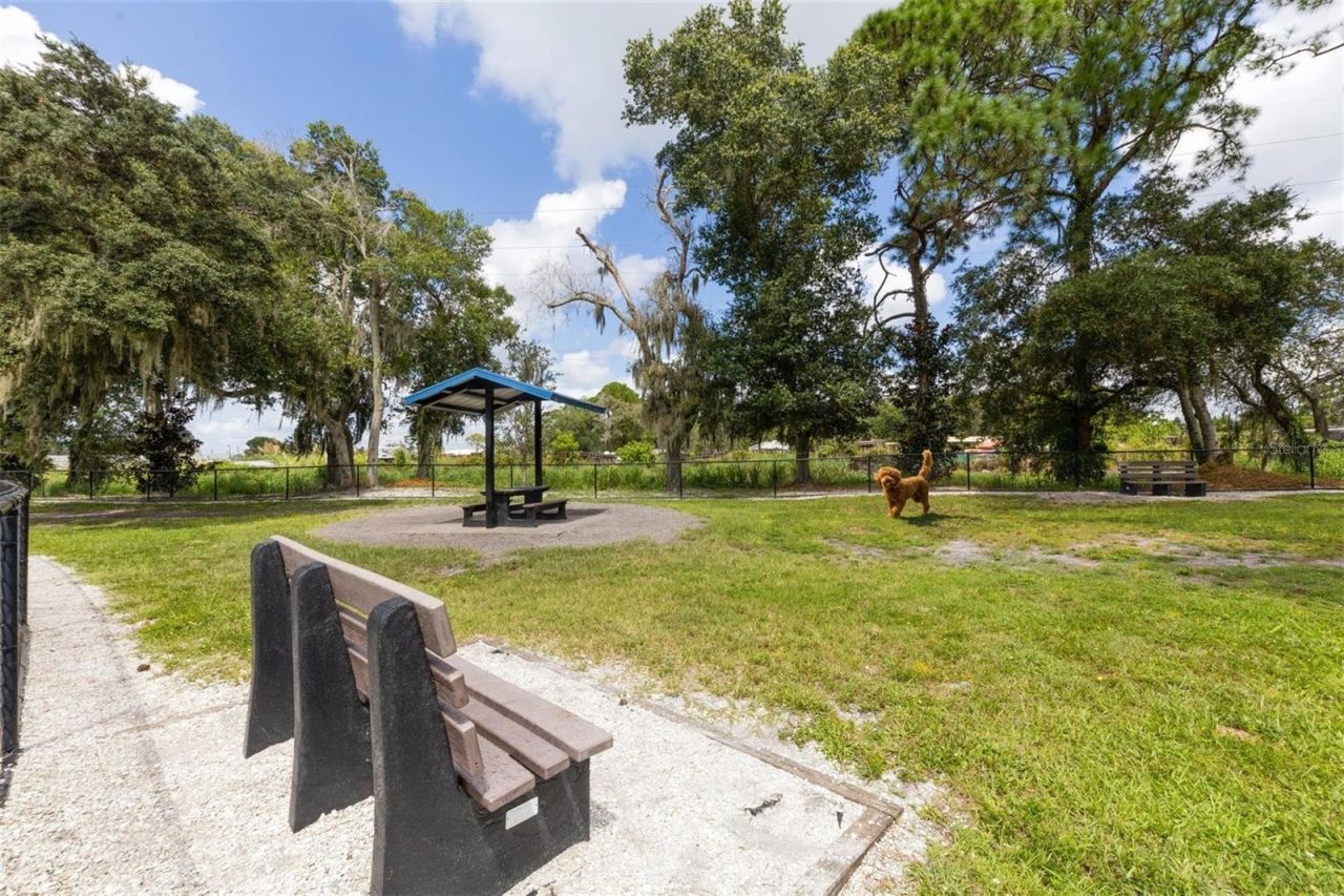 1716 10th Way , Sarasota, FL 34236 Photo