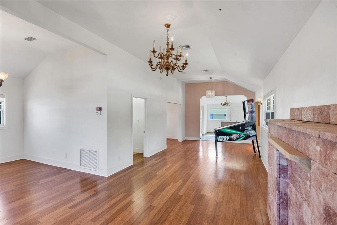 1716 10th Way , Sarasota, FL 34236 Photo