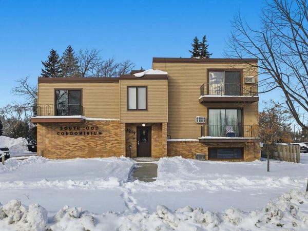 1219 7th Street S, Unit 1, Moorhead, MN 56560