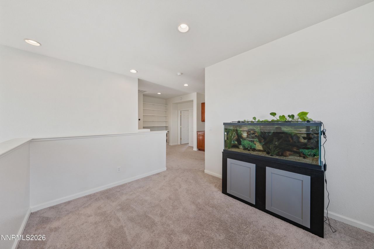 6680 Abbotswood Drive, Sparks, NV 89436 Photo