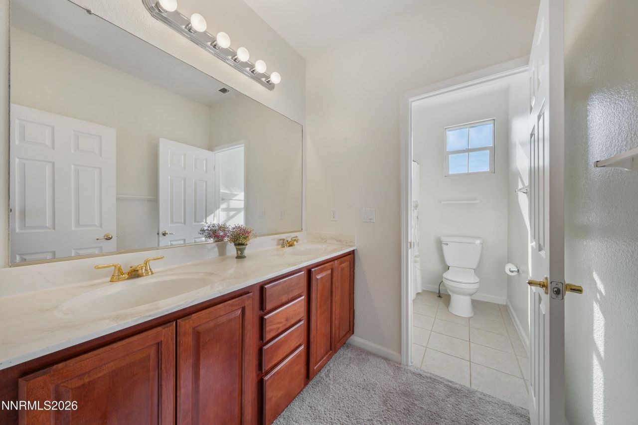 6680 Abbotswood Drive, Sparks, NV 89436 Photo