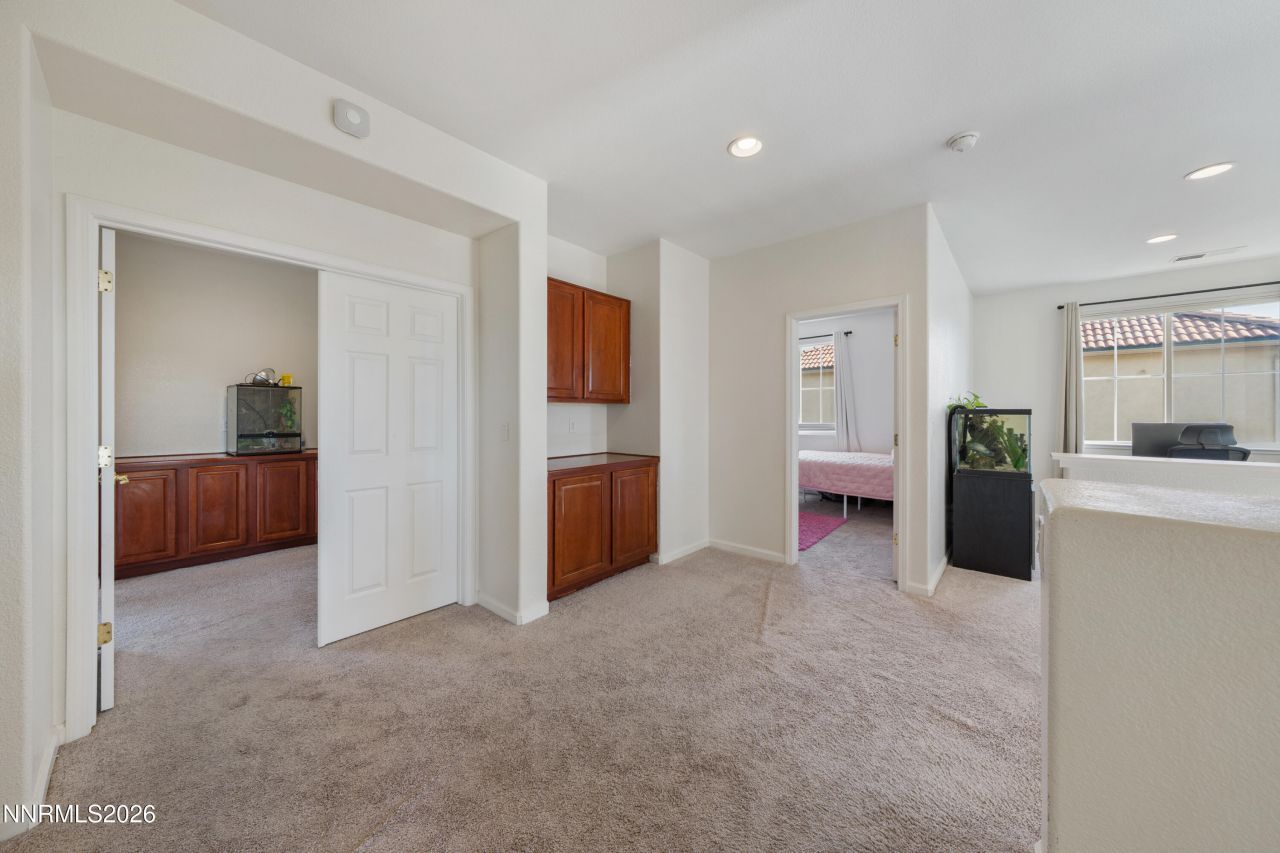 6680 Abbotswood Drive, Sparks, NV 89436 Photo