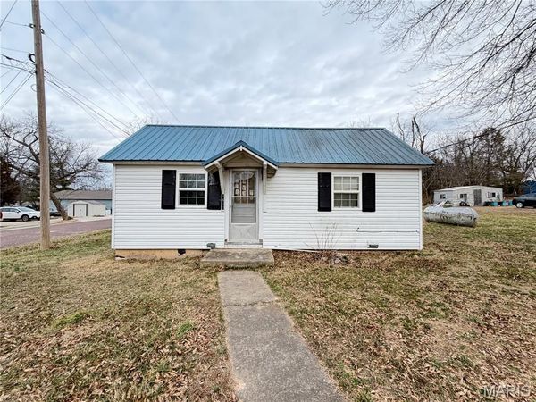1600 S McArthur Street, Salem, MO 65560