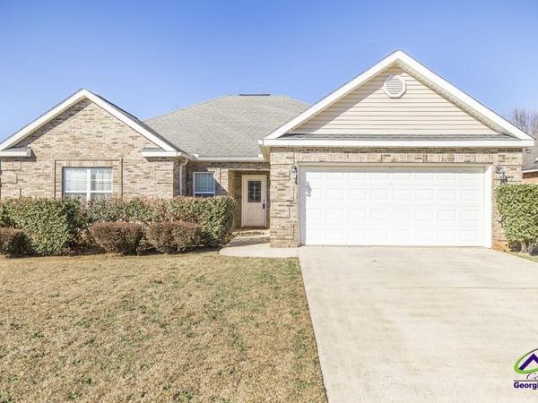 118 Manchester Lane, Byron, GA 31008