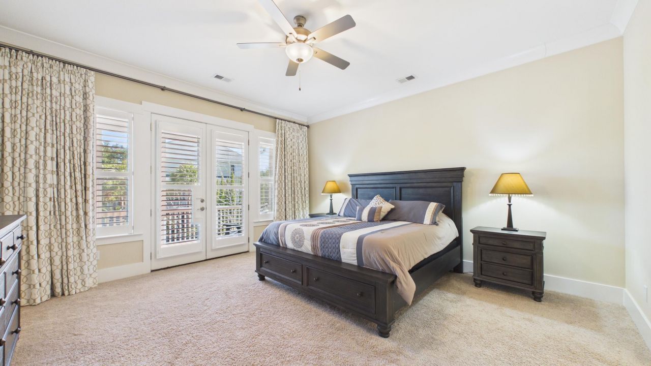 926 Cochran Street Photo 16