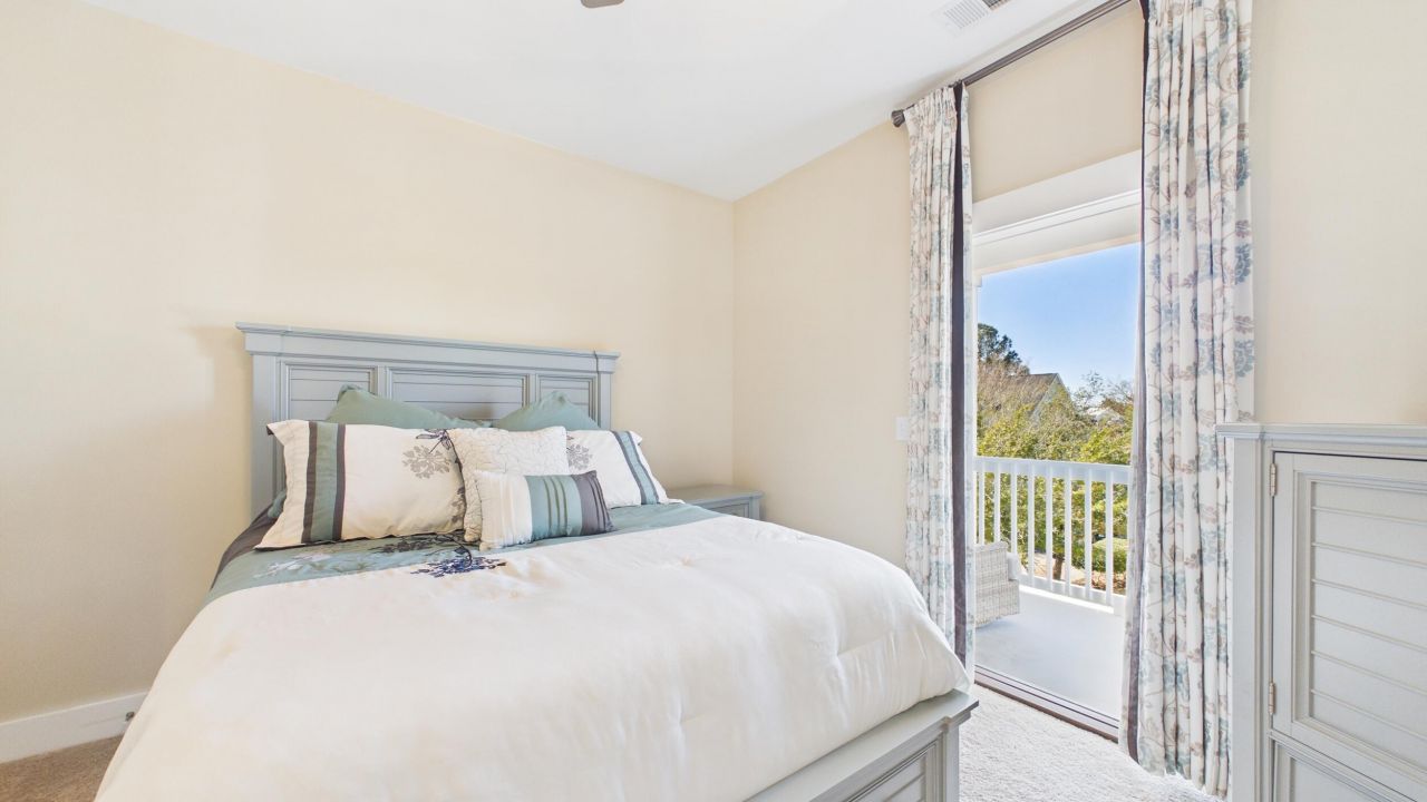 926 Cochran Street Photo 28