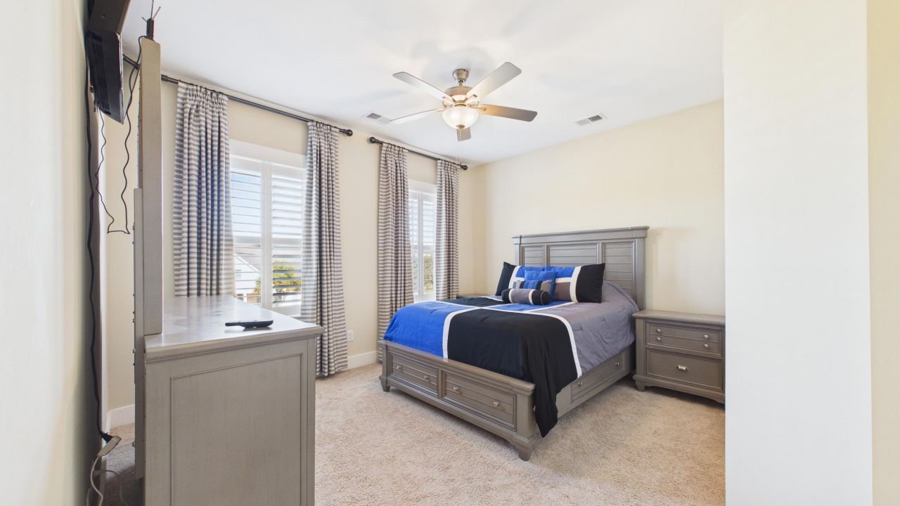 926 Cochran Street Photo 31