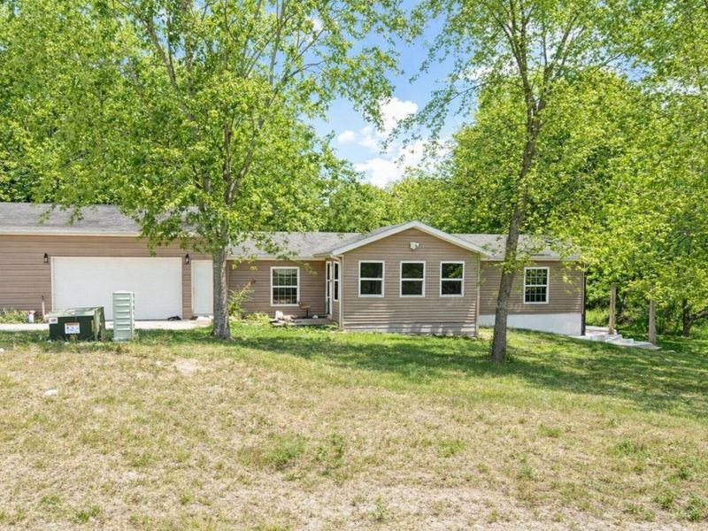 11426 Dozer Road SW, Stoutsville, OH 43154 Photo 1