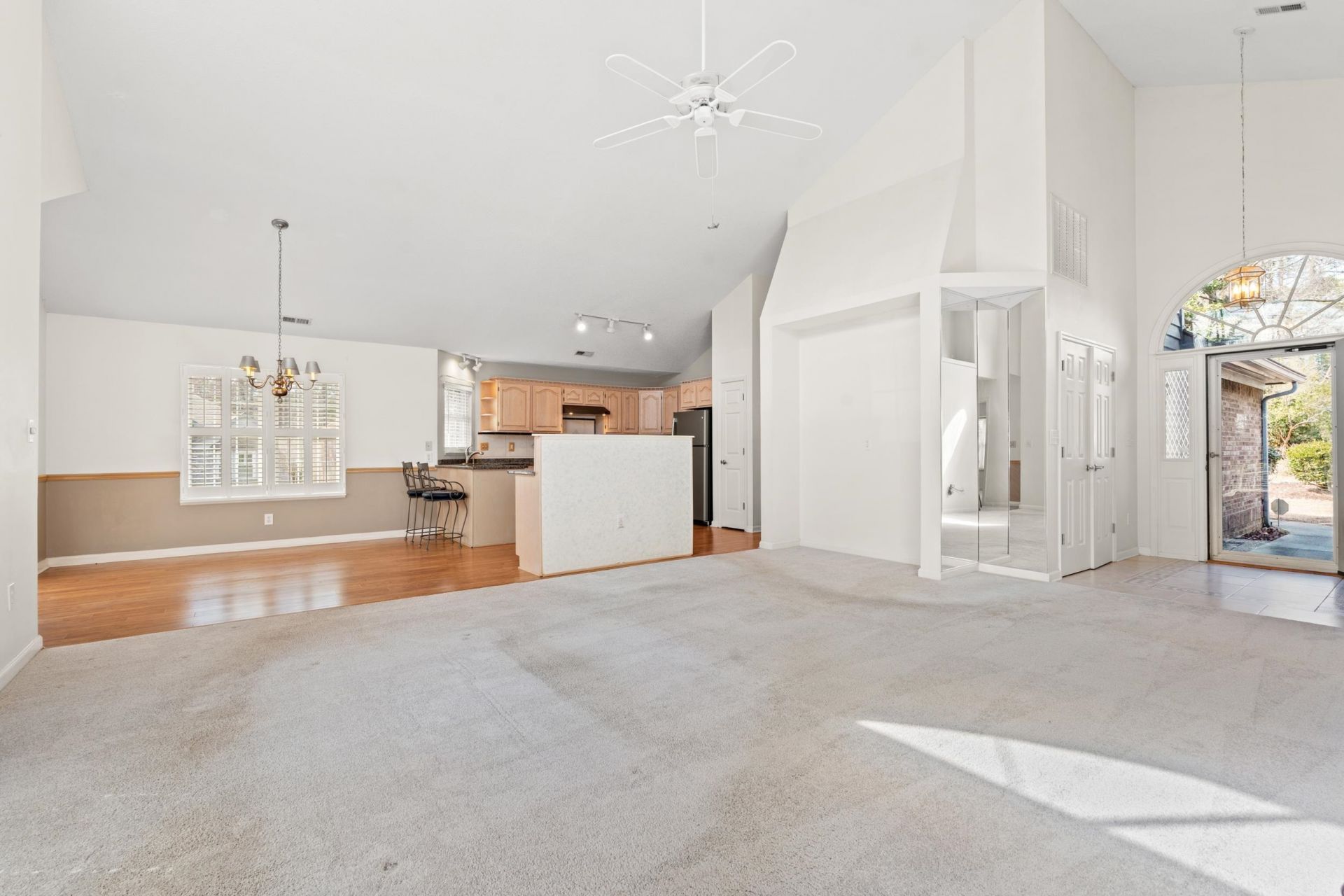 3100 Ashley Ct. Photo 6