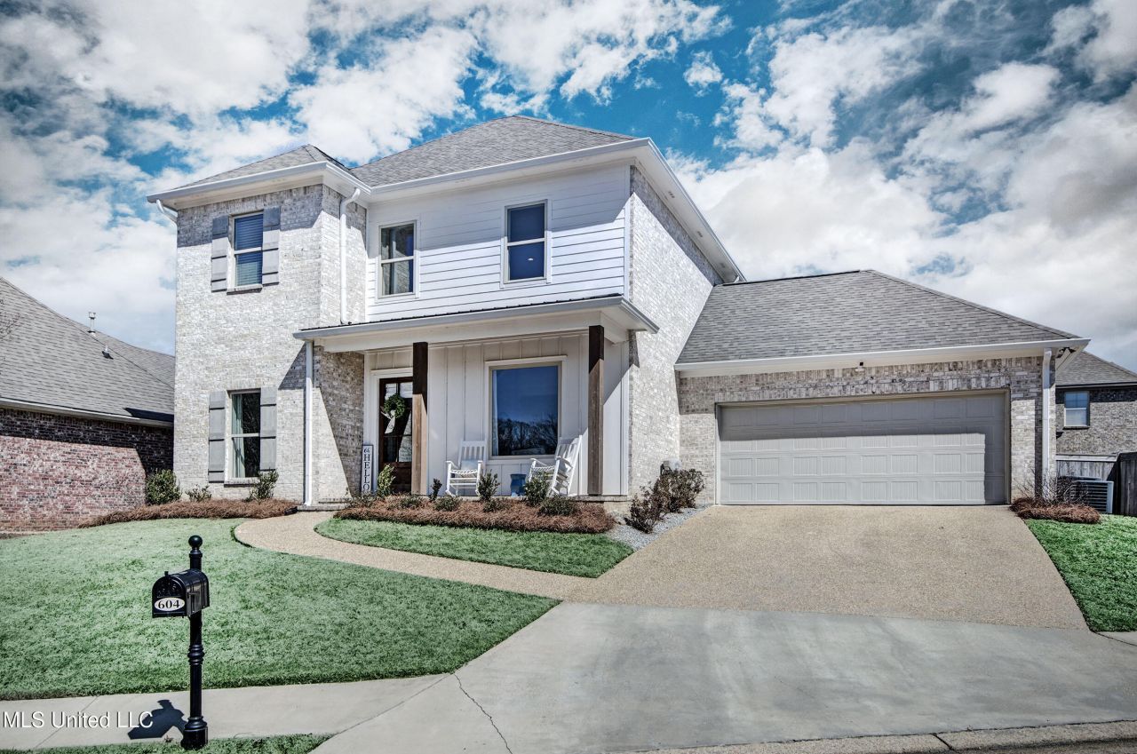 604 Chambord Drive, Brandon, MS 39042 Main Photo