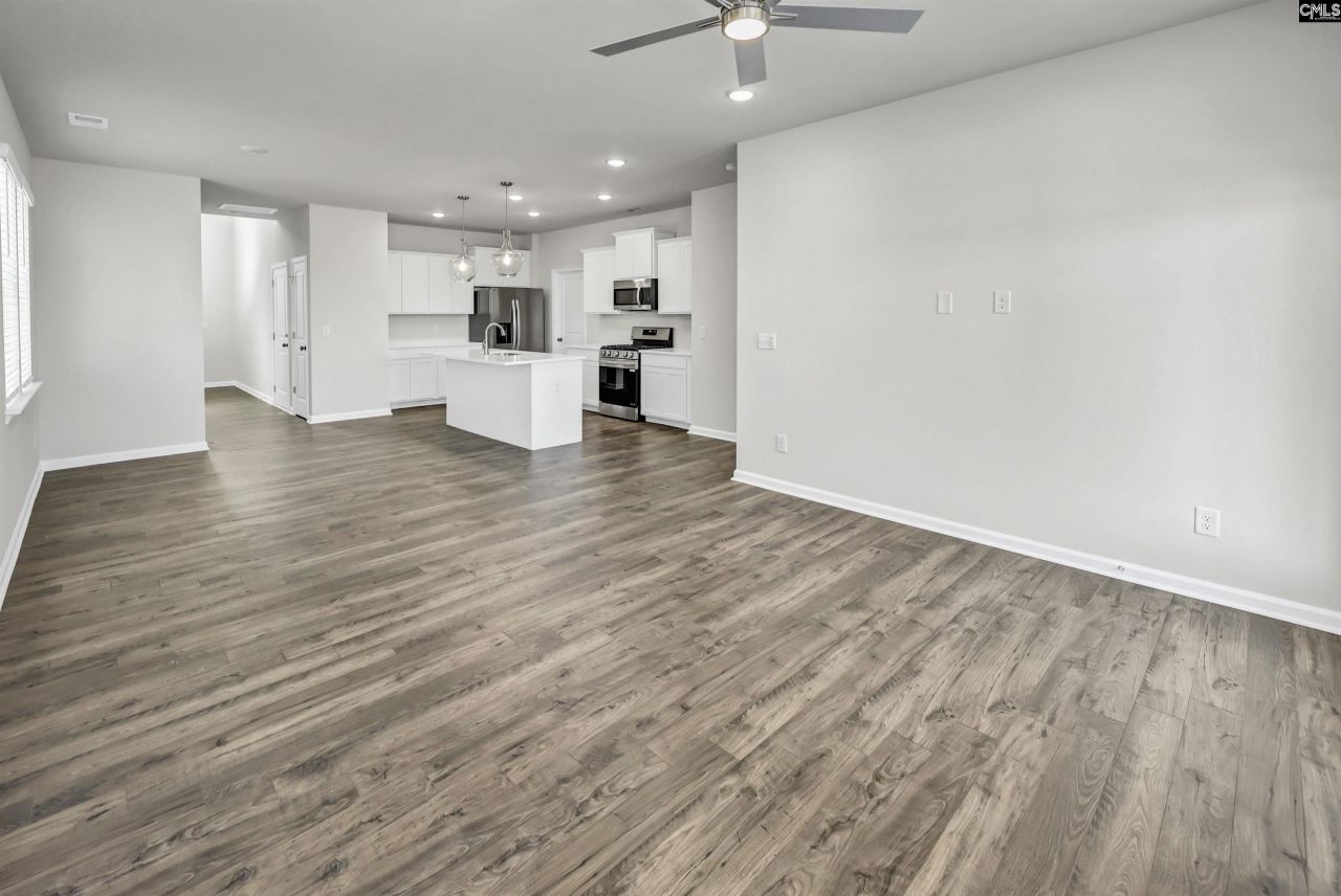 280 Balbriggan Place Photo 10