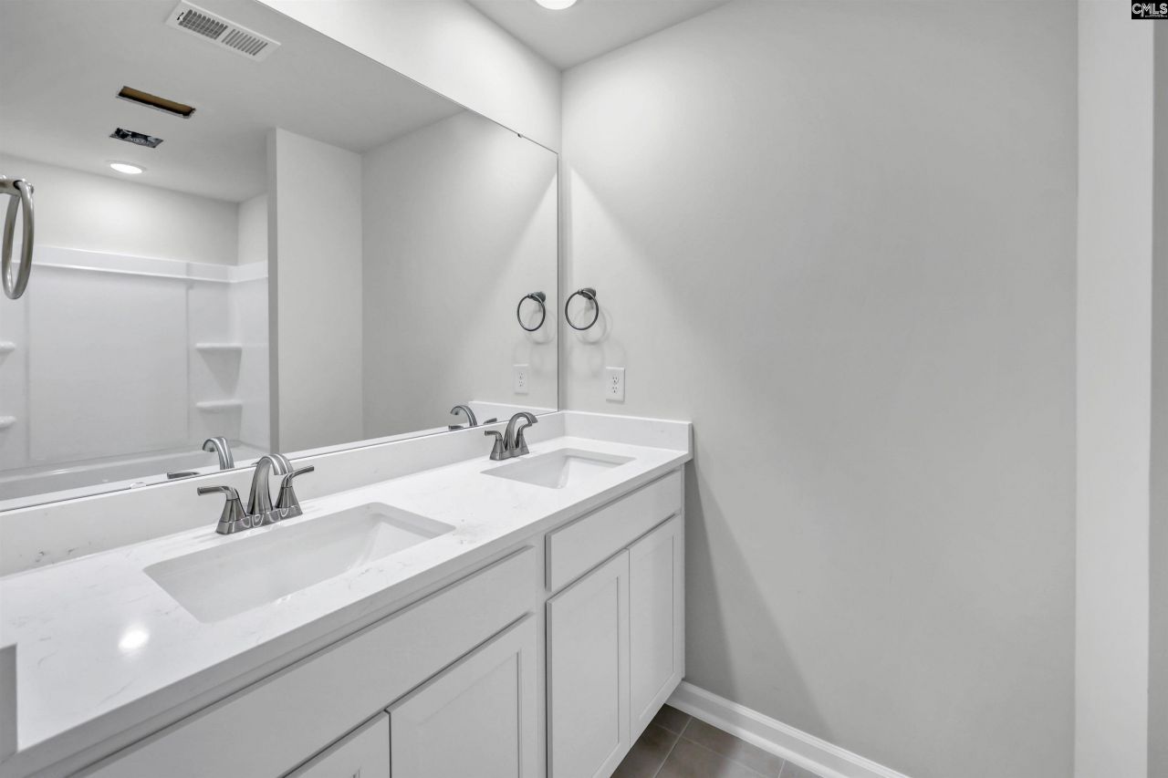 280 Balbriggan Place Photo 34