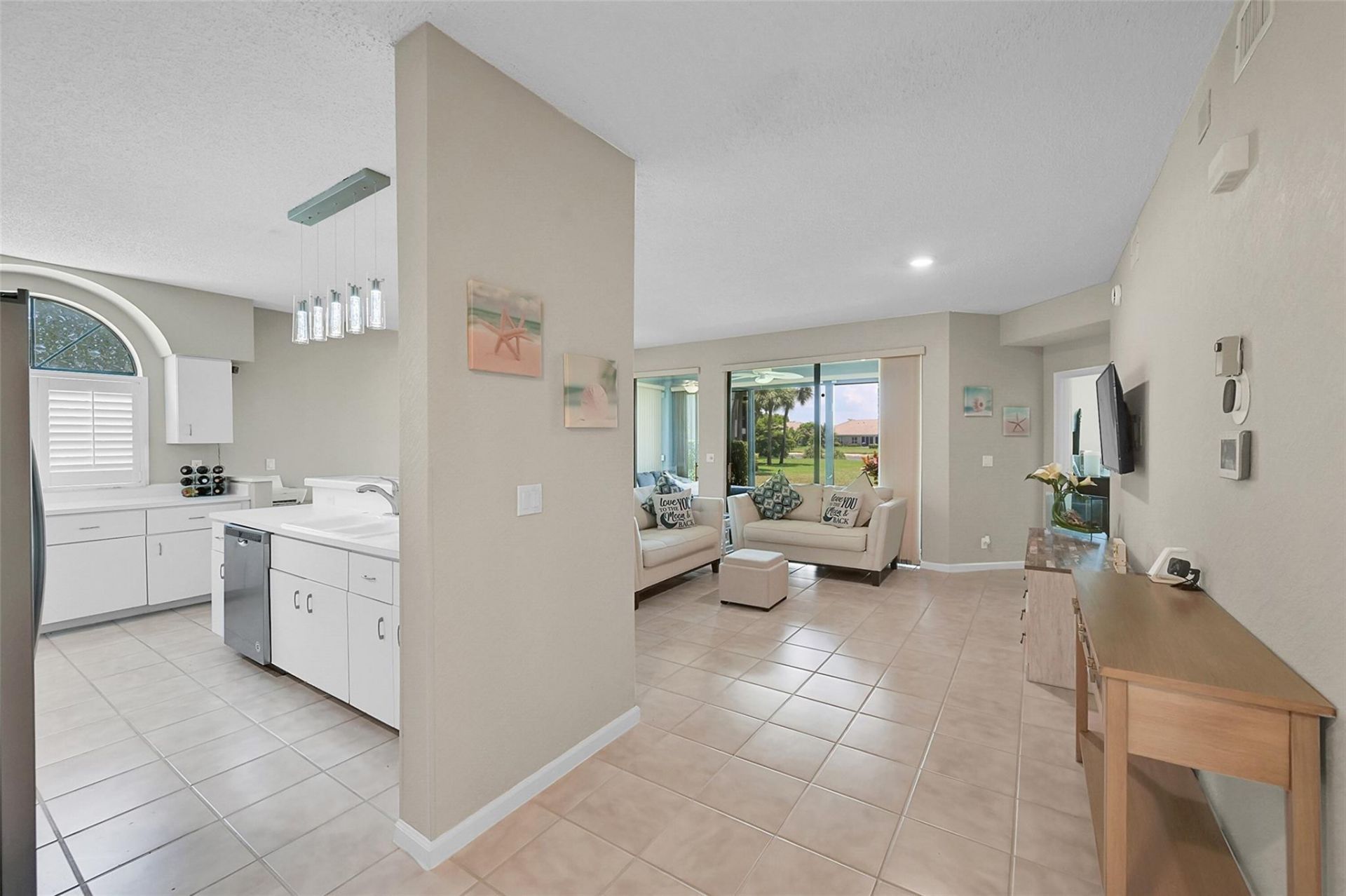 8049 Aberdeen Drive, Unit 101, Boynton Beach, FL 33472 Photo