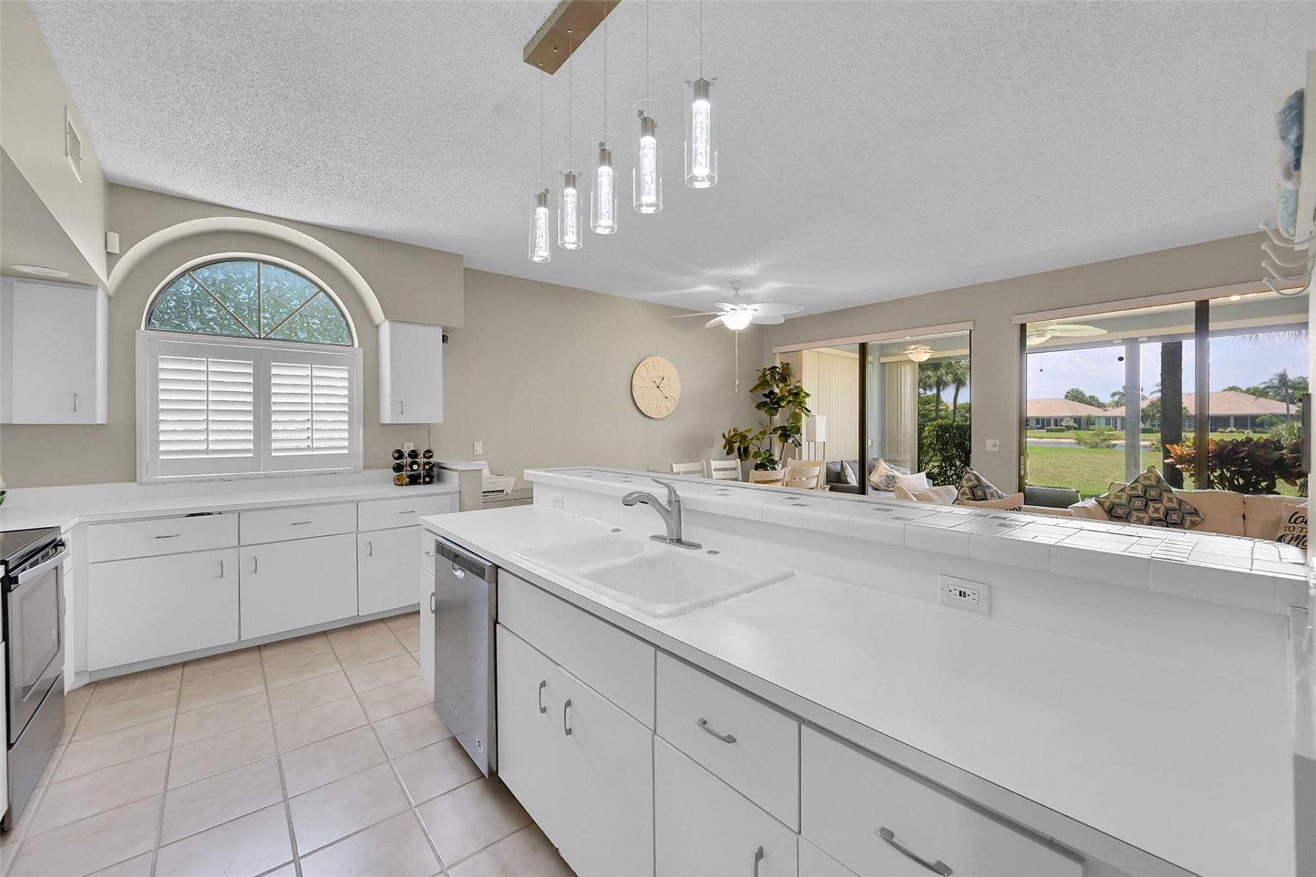 8049 Aberdeen Drive, Unit 101, Boynton Beach, FL 33472 Photo