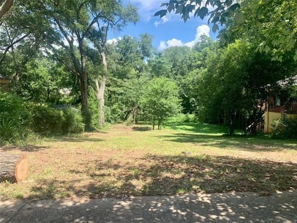 695 Lexington Avenue SW, Atlanta, GA 30310