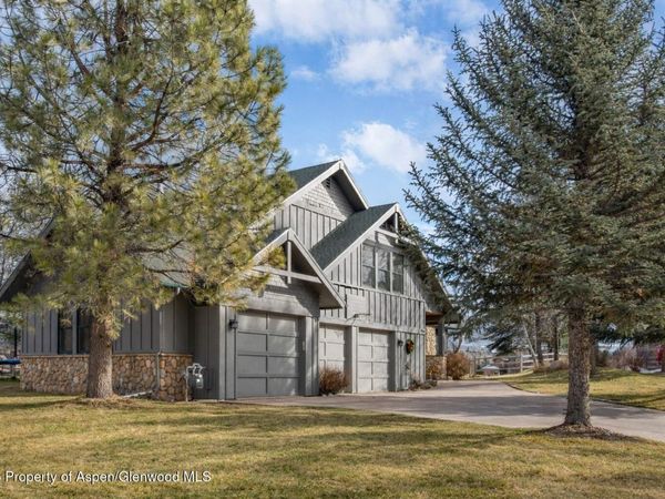 1096 Heritage Drive, Carbondale, CO 81623