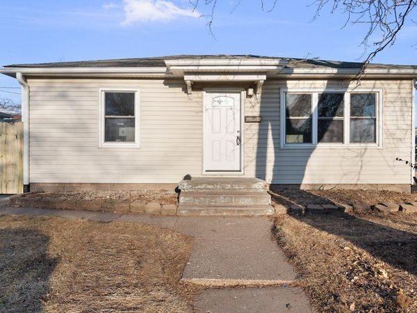 121 Wellman Avenue, Davenport, IA 52802