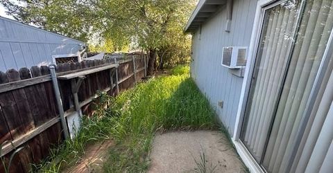 737-739 Preston Ave, Ione, CA 95640 Photo