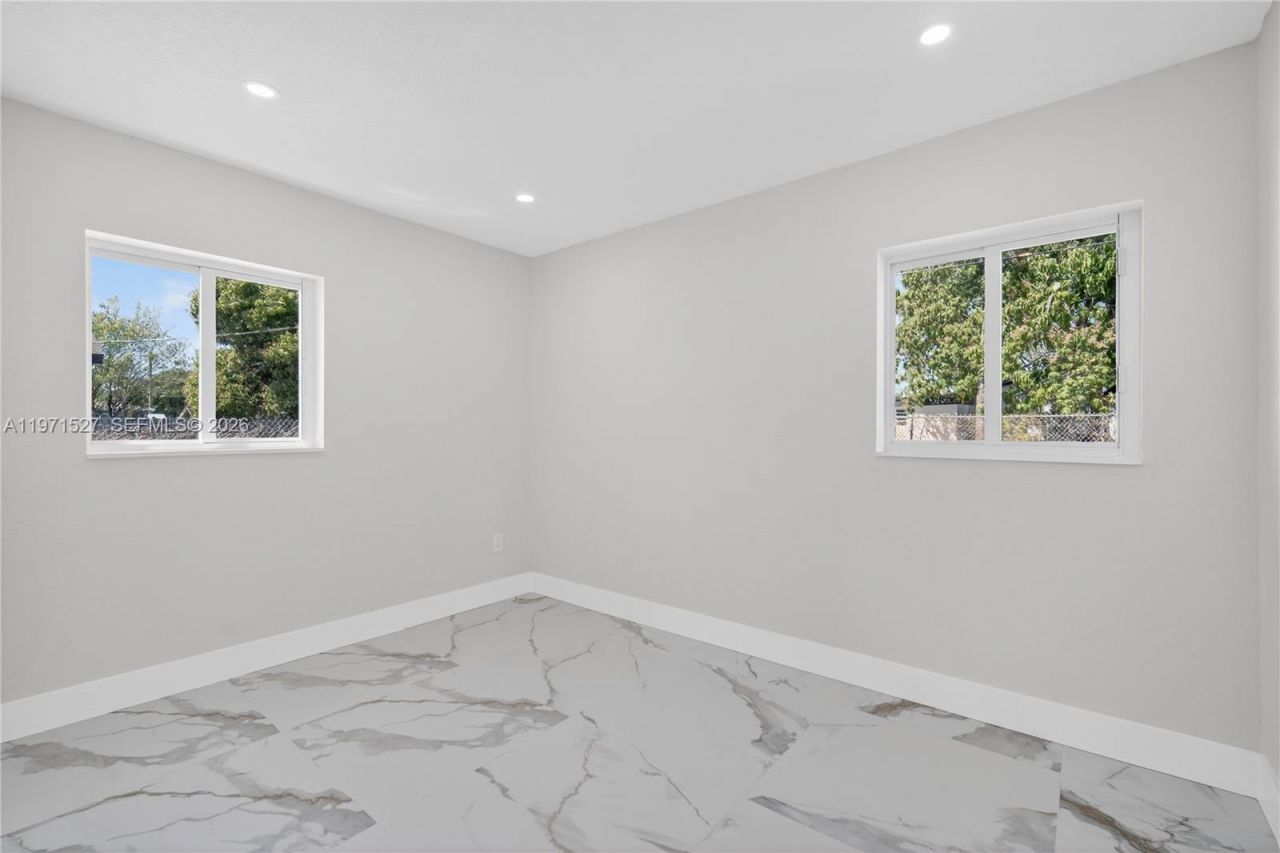 649 NW 20th Ct, Pompano Beach, FL 33060 Photo