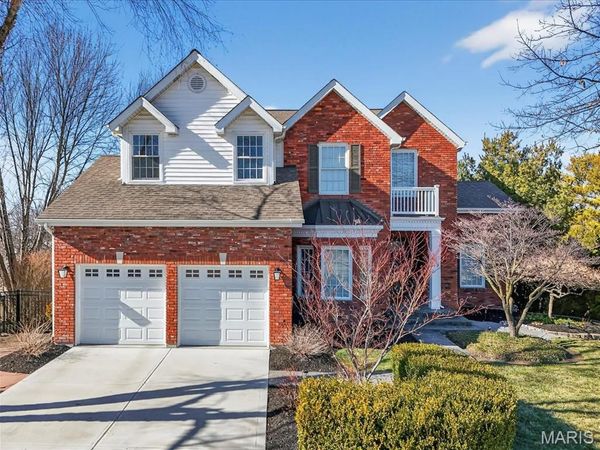 3429 Riverchase Parkway, St Charles, MO 63301