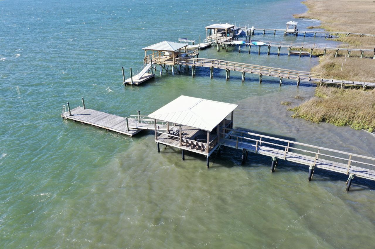 2018 River Bend Drive Photo 3