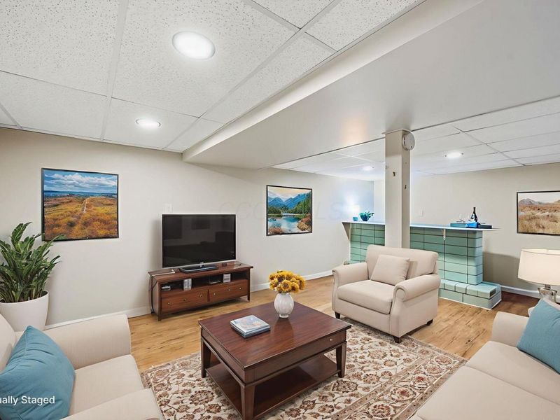 925 Kinnear Road, Columbus, OH 43212 Photo 20