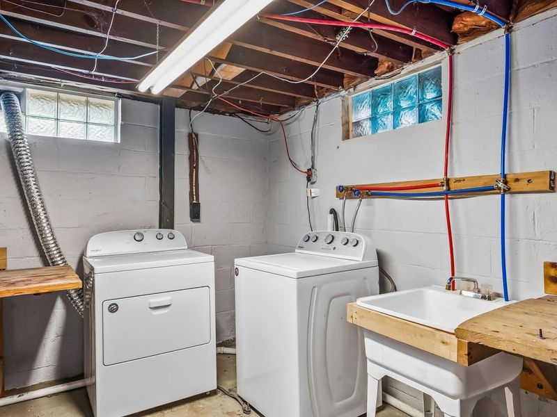 925 Kinnear Road, Columbus, OH 43212 Photo 27