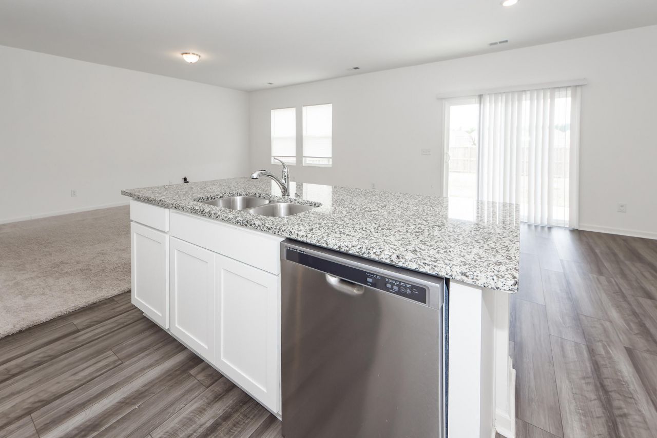 465 Pender Woods Drive Photo 15