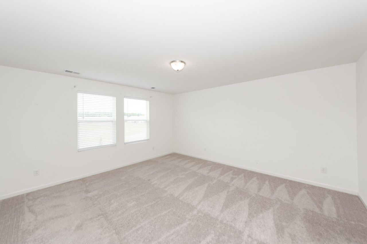 465 Pender Woods Drive Photo 24