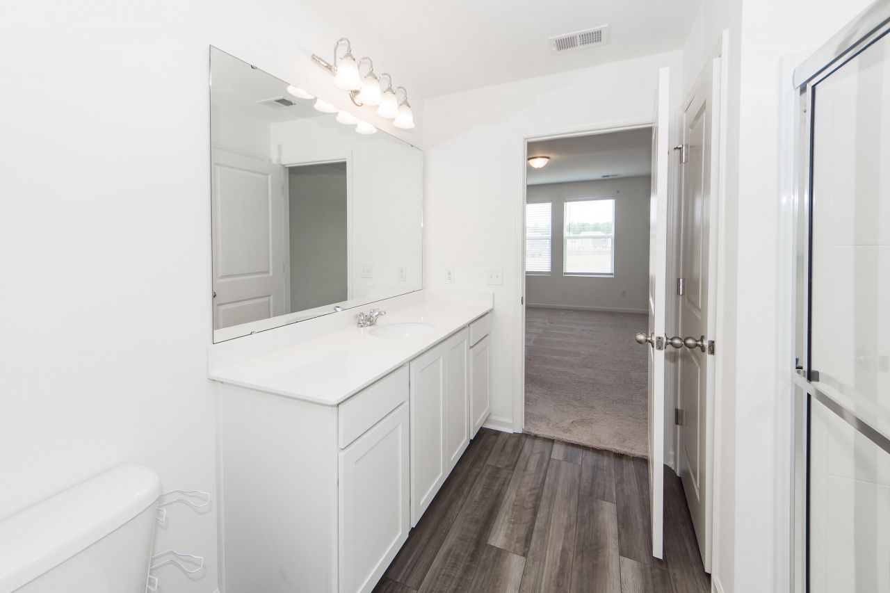 465 Pender Woods Drive Photo 29