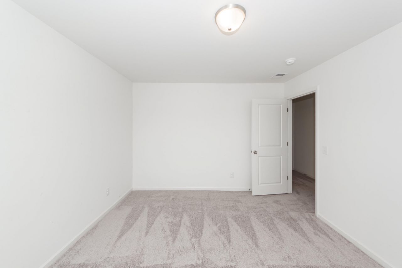 465 Pender Woods Drive Photo 37