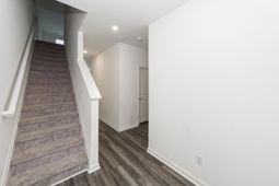 465 Pender Woods Drive photo 4