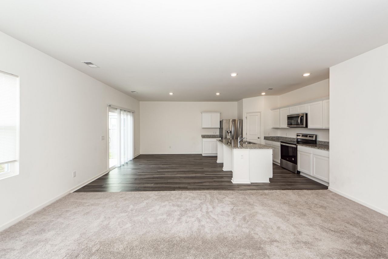 465 Pender Woods Drive Photo 8