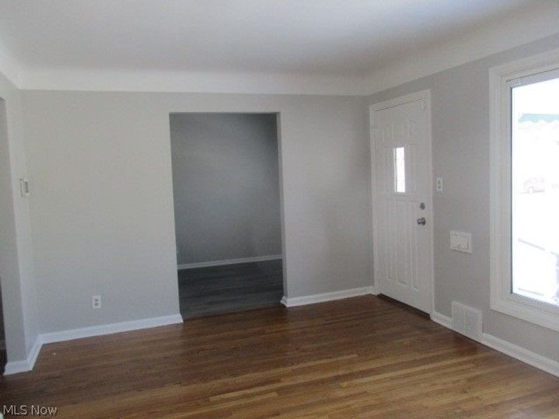 5603 Allanwood Drive, Parma, OH 44129 Photo 10