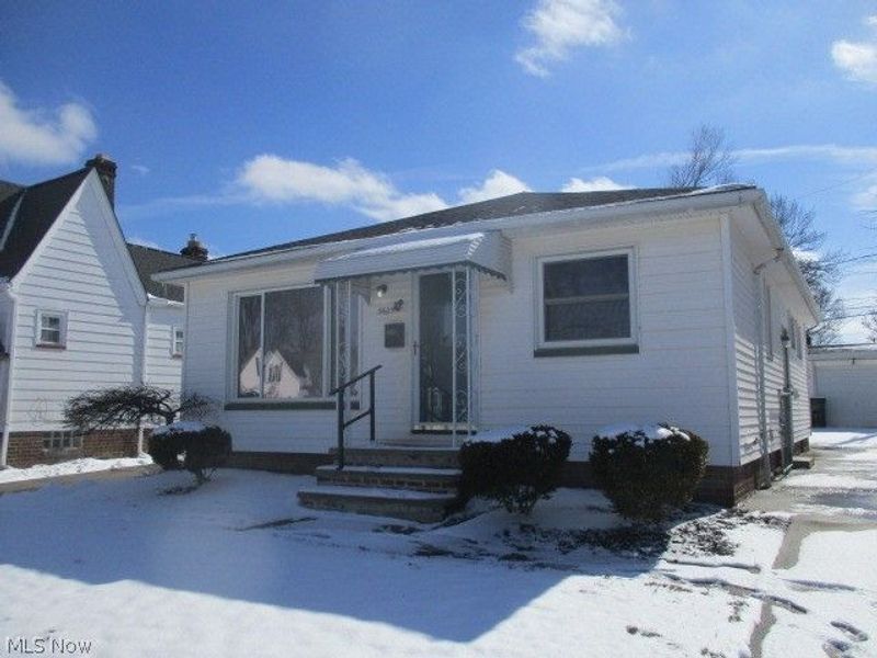 5603 Allanwood Drive, Parma, OH 44129 Photo 2