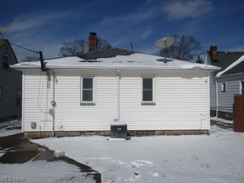 5603 Allanwood Drive, Parma, OH 44129 Photo 5