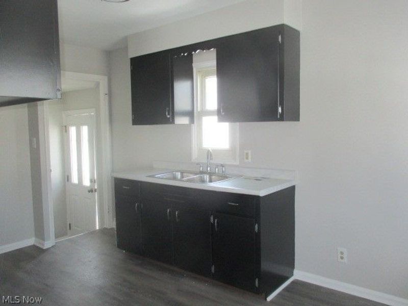 5603 Allanwood Drive, Parma, OH 44129 Photo 7