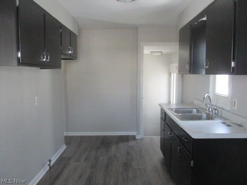 5603 Allanwood Drive, Parma, OH 44129 Photo 8