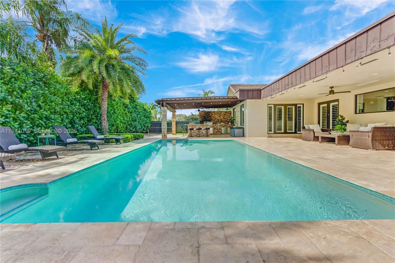 9988 SW 126th Ter, Miami, FL 33176 Photo