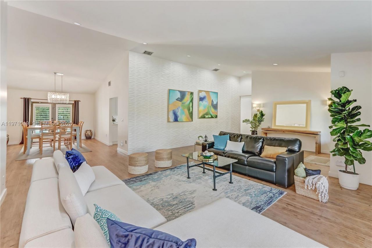 9988 SW 126th Ter, Miami, FL 33176 Photo