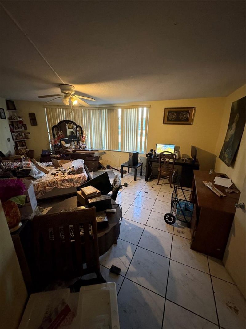 1401 NE 191st St, Unit D204, Miami, FL 33179 Photo