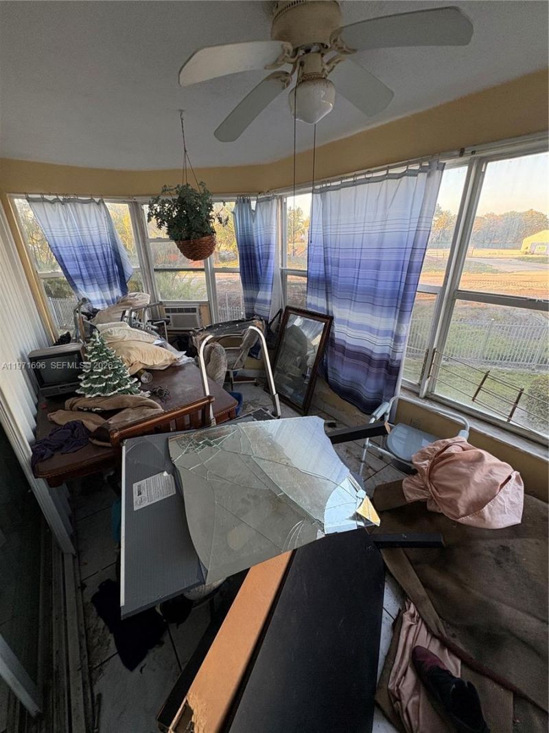 1401 NE 191st St, Unit D204, Miami, FL 33179 Photo